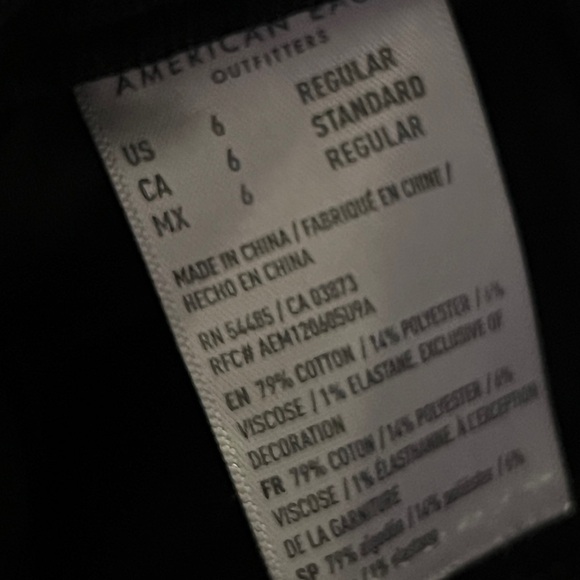 American Eagle Black Jeans with Smiley Face Design Mom Jean 6 - Picture 8 of 11